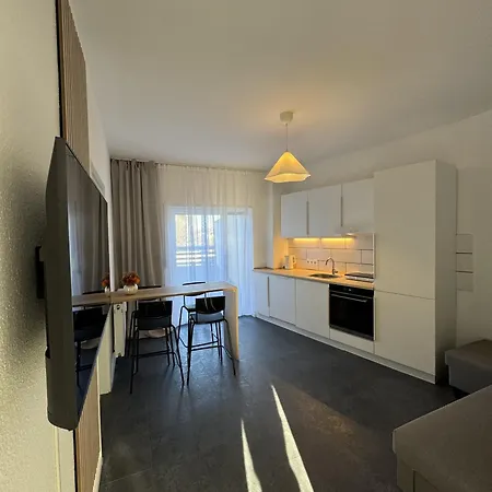 Schoenes Fuer 5 Personen Nahe Zentrum & Borussia Park Mg77 *