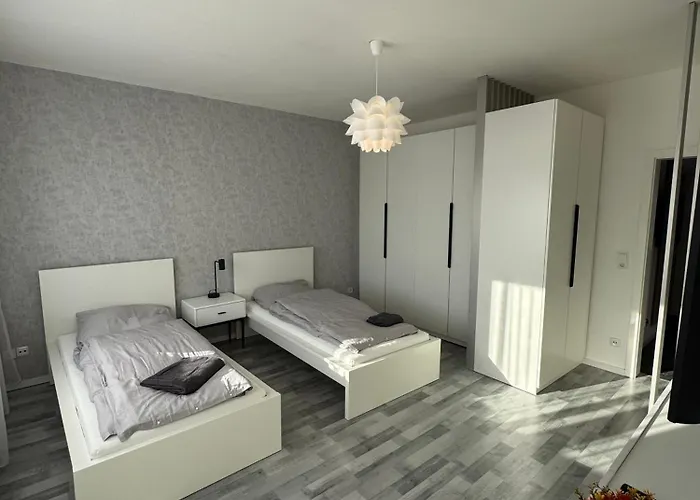 公寓 Schoenes Fuer 5 Personen Nahe Zentrum & Borussia Park Mg77 *